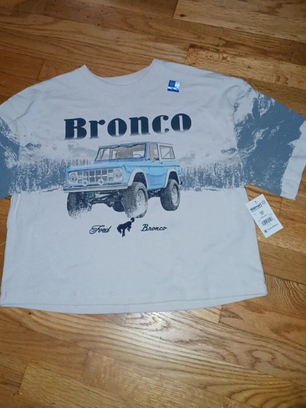 Ford Bronco graphic tee size xxs